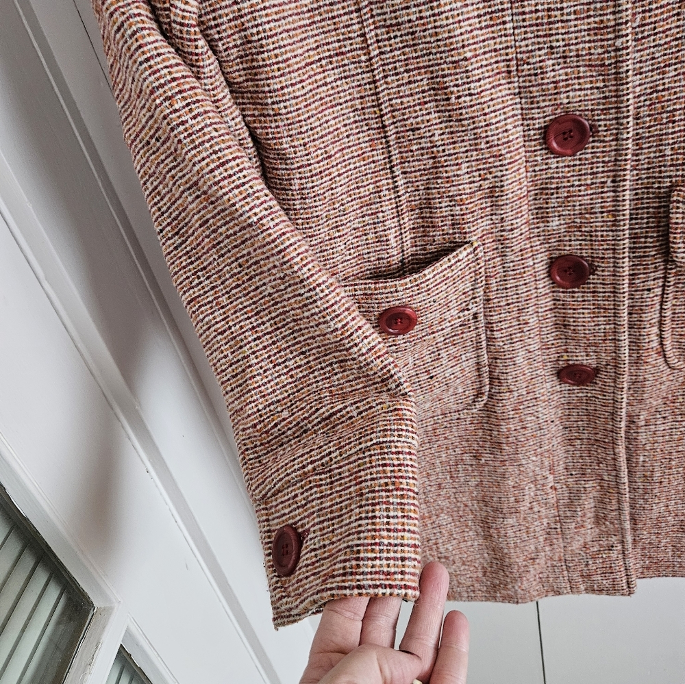 Static Button Down Winter Coat Size M - image 8